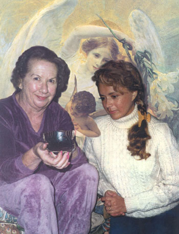 Lady Elizabeth Holding the Miraculous Cup of Nanteos